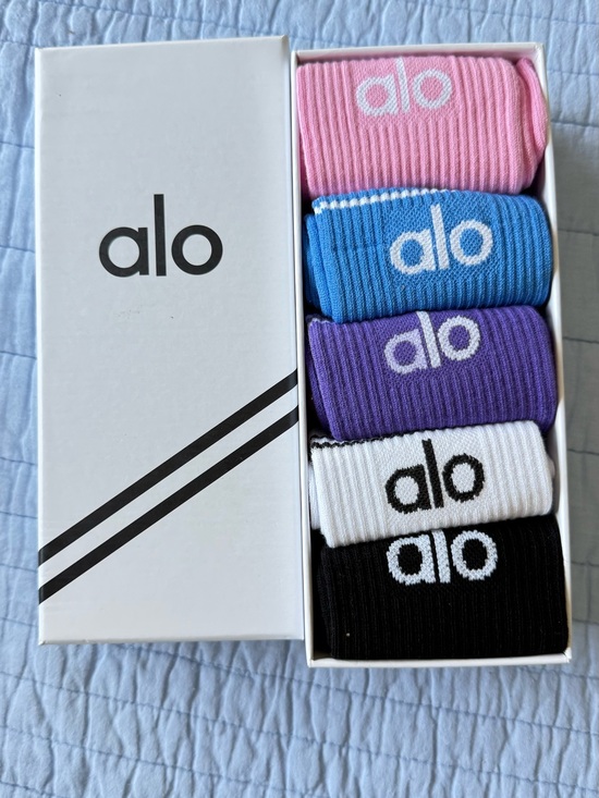 ALO Yoga Other - ALO Yoga Men’s Crew Socks Pack — Pink, Blue, Purple, White, Black